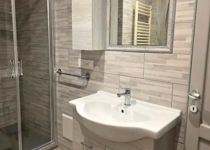 Benny * 奧爾比亞